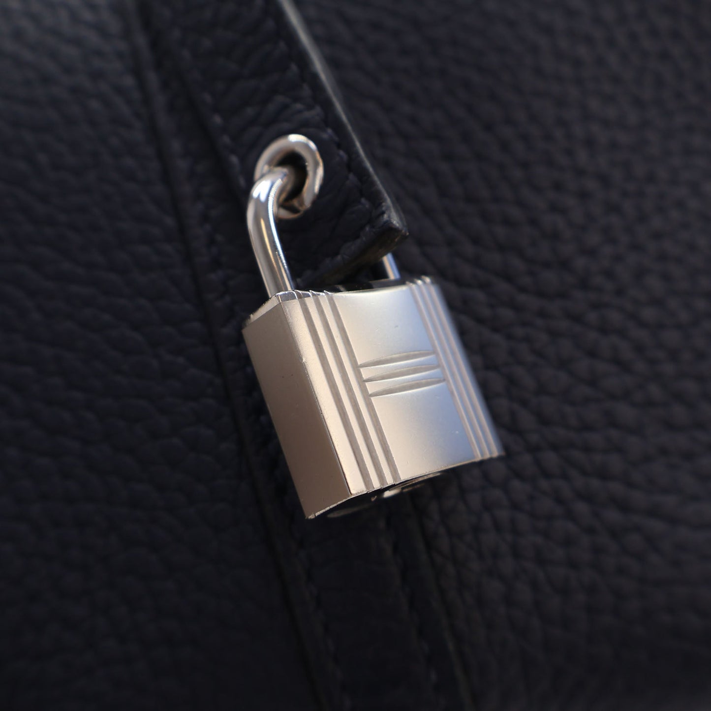 Hermès Togo Picotin Lock 22