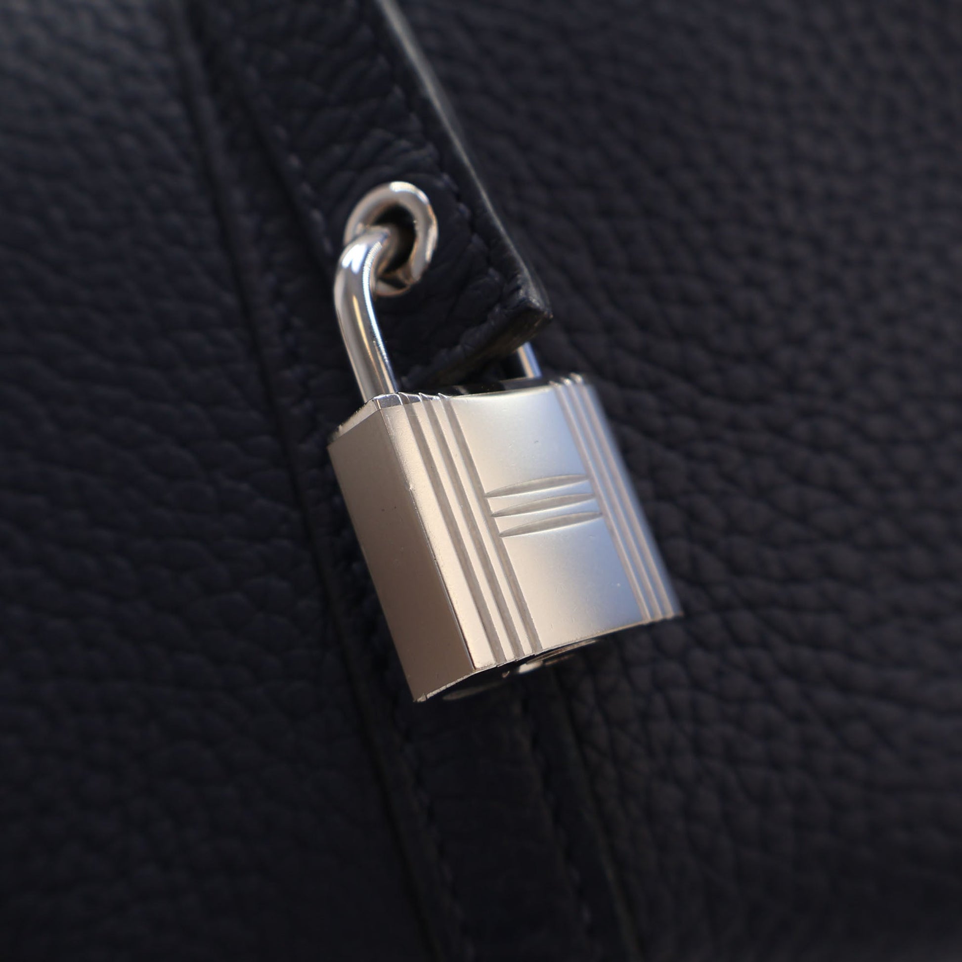 Hermès Togo Picotin Lock 22
