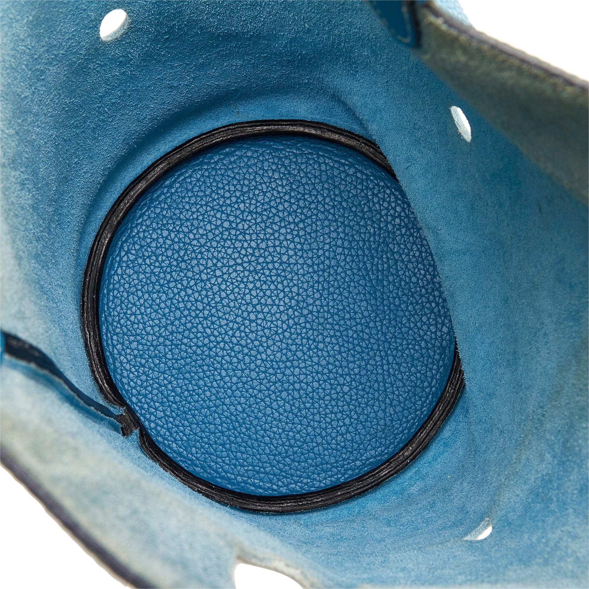 Hermès Clemence Mangeoire Bucket PM