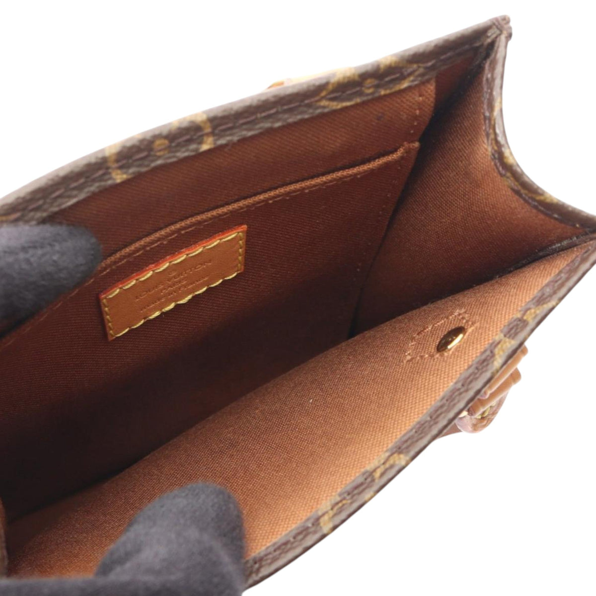 Louis Vuitton Monogram Petit Sac Plat