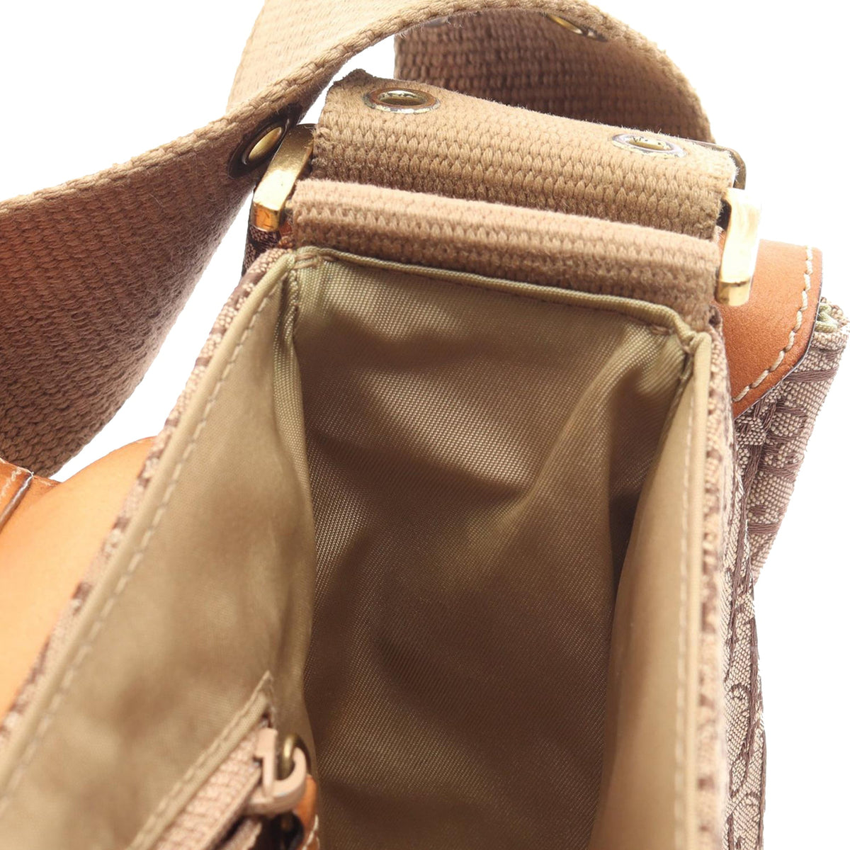 Dior Diorissimo Street Chic Columbus Shoulder Bag — Beige