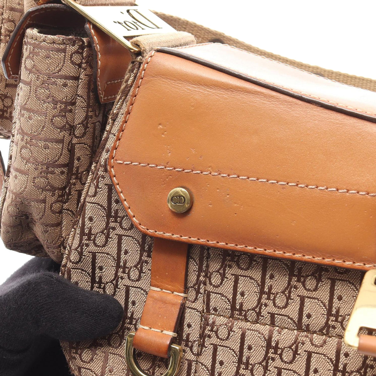 Dior Diorissimo Street Chic Columbus Shoulder Bag — Beige