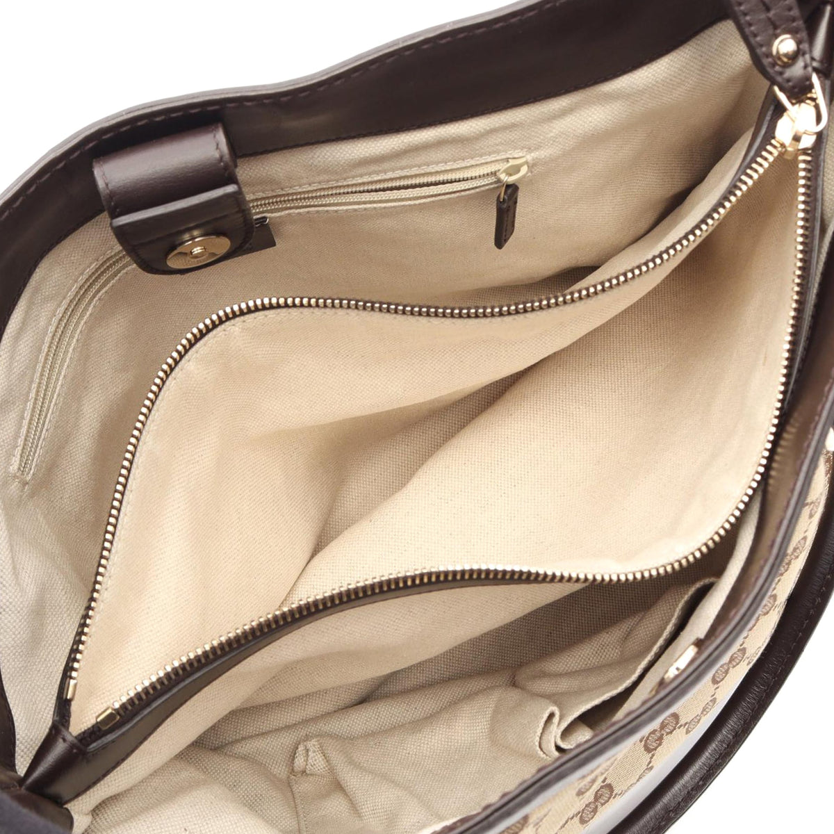 Gucci GG Canvas Sukey Handbag — Beige