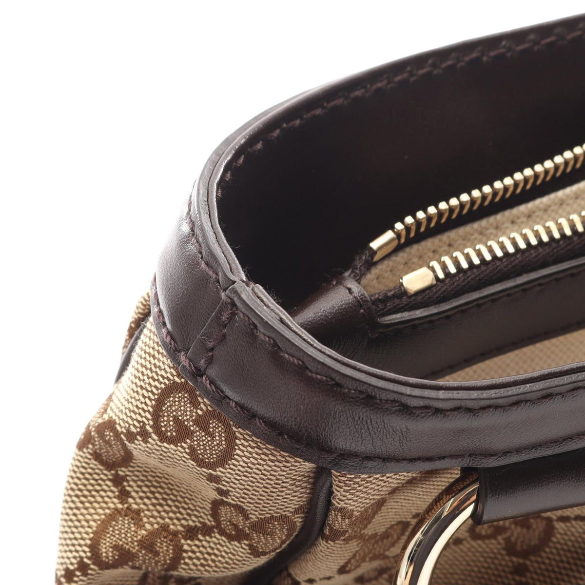 Gucci GG Canvas Sukey Handbag — Beige