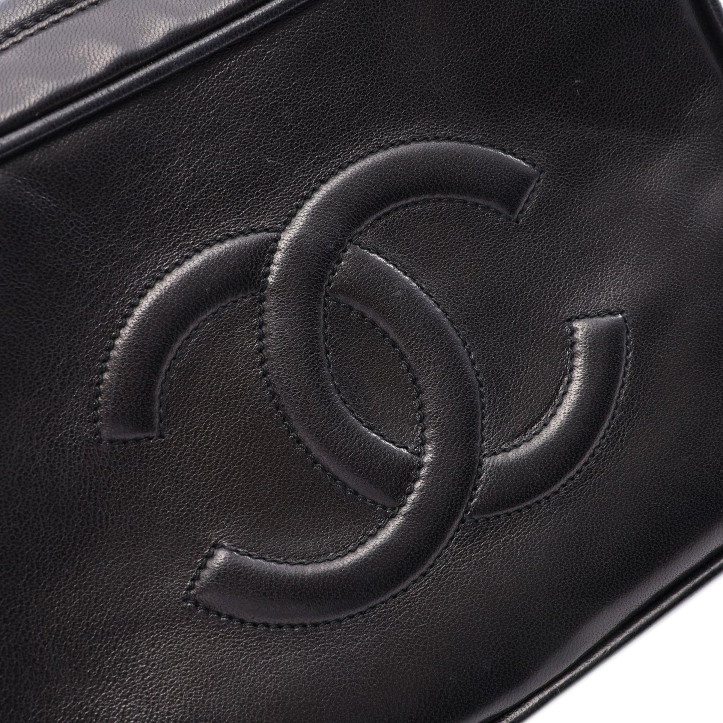 Chanel CHANEL COCO Mark Shoulder Bag Lambskin (sheep leather) Black Used Women