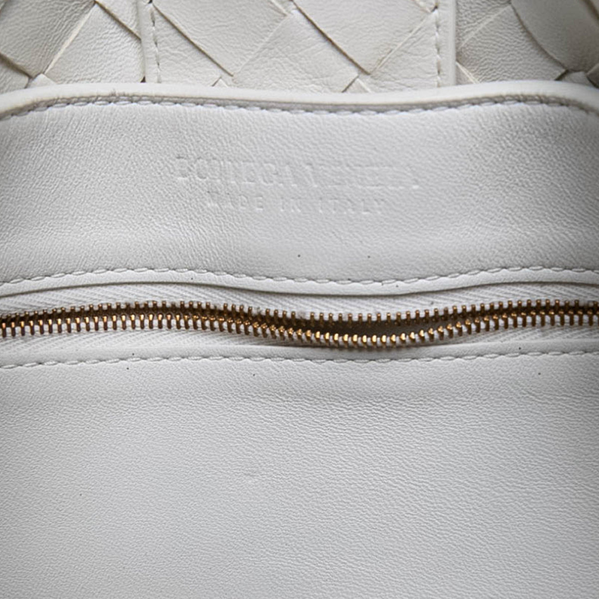 Bottega Veneta Medium Lambskin Intrecciato Andiamo Bag — White