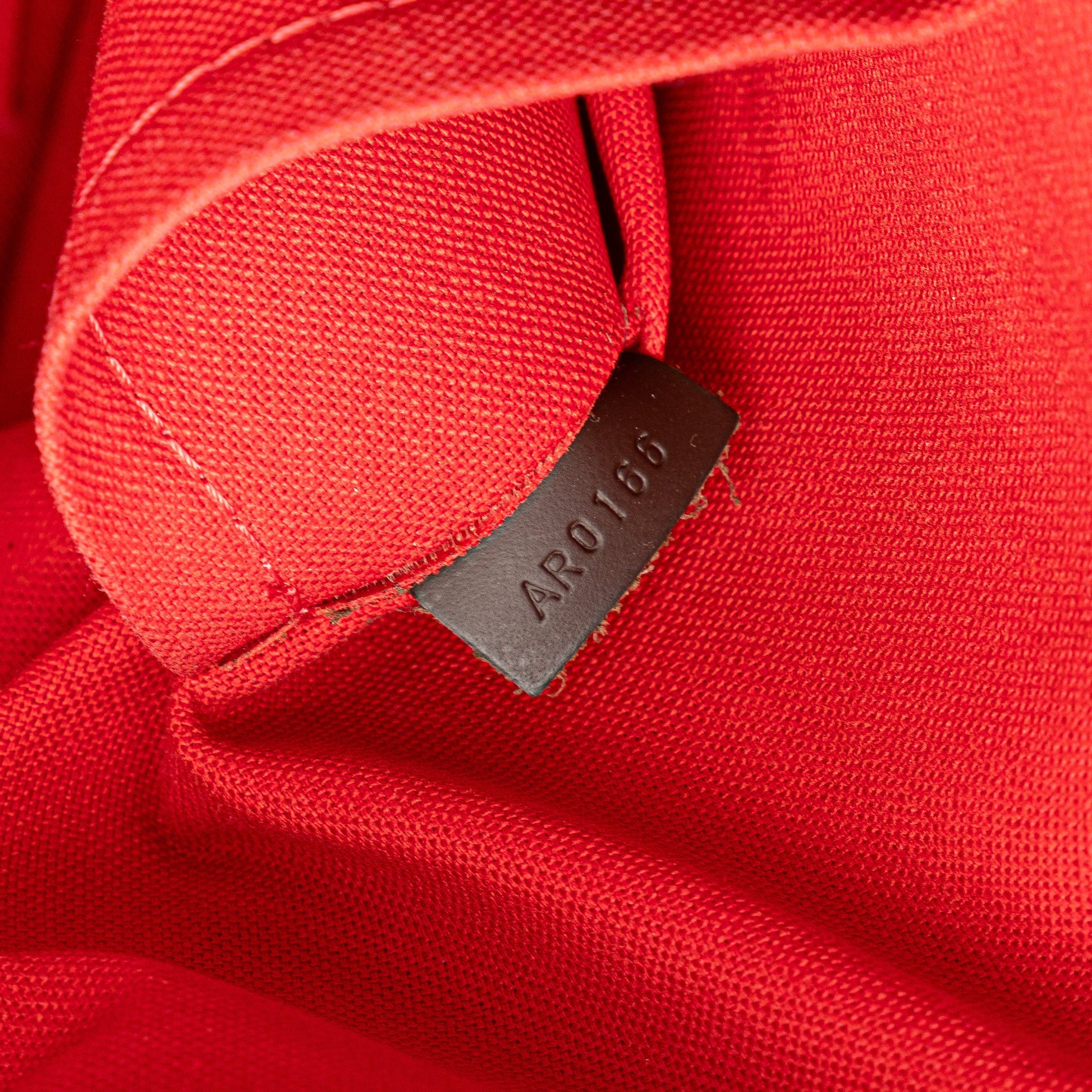 Louis Vuitton Damier Ebene Duomo Hobo