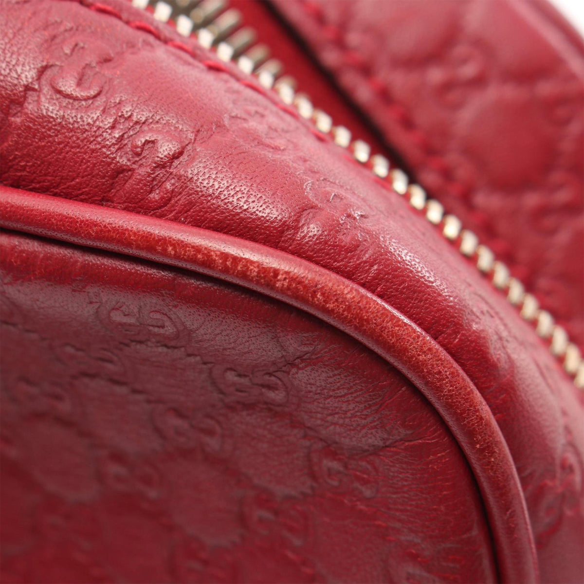 Gucci Microguccissima Bree Crossbody — Red