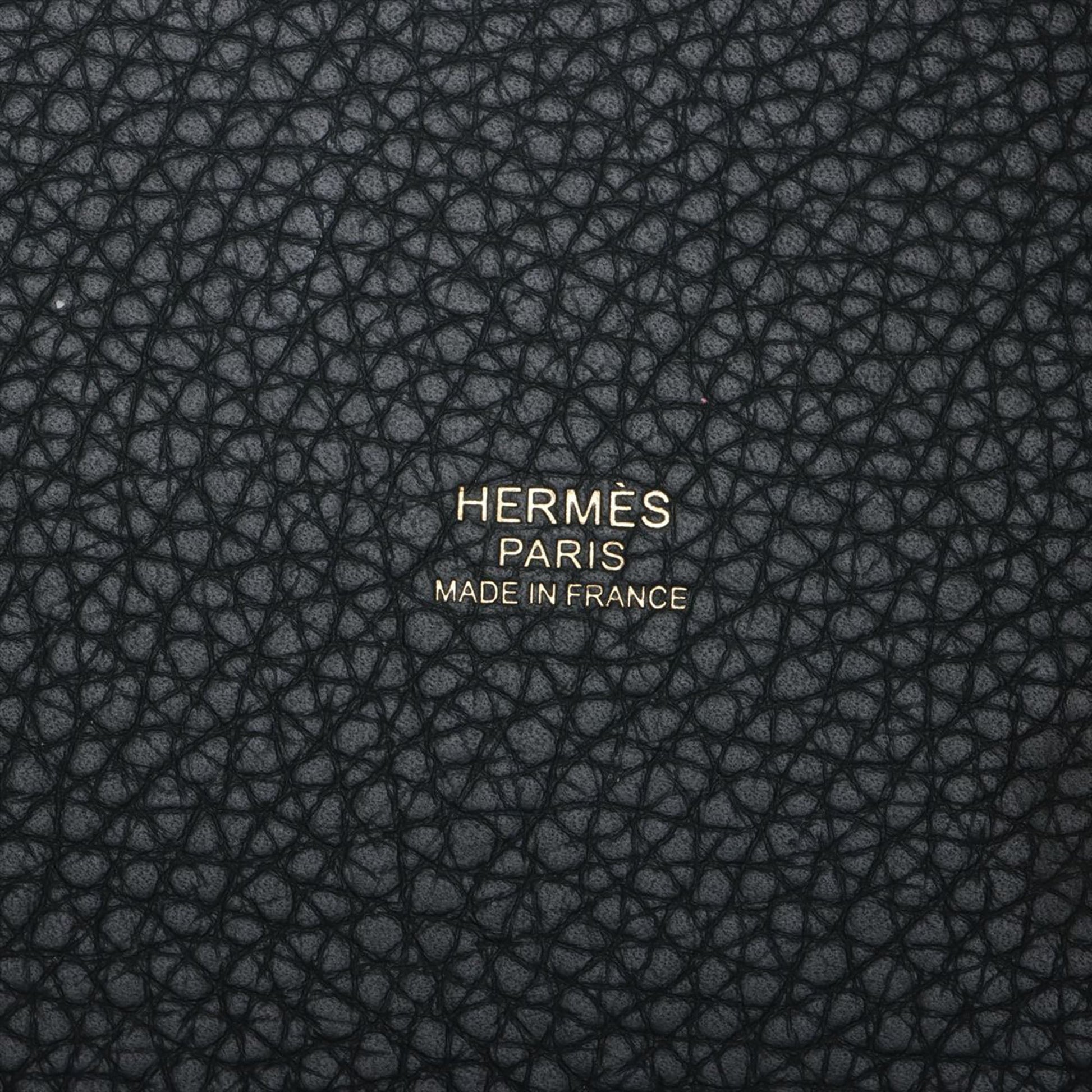Hermès Clemence Picotin Lock 22