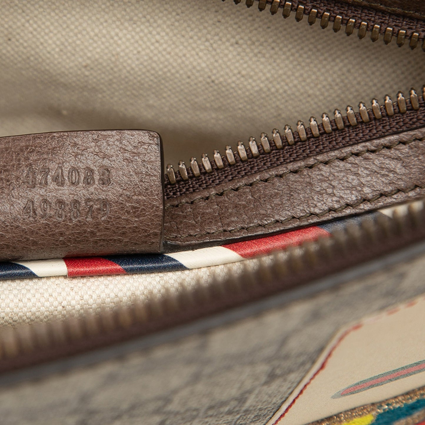 Gucci GG Supreme Web Courrier Messenger Bag