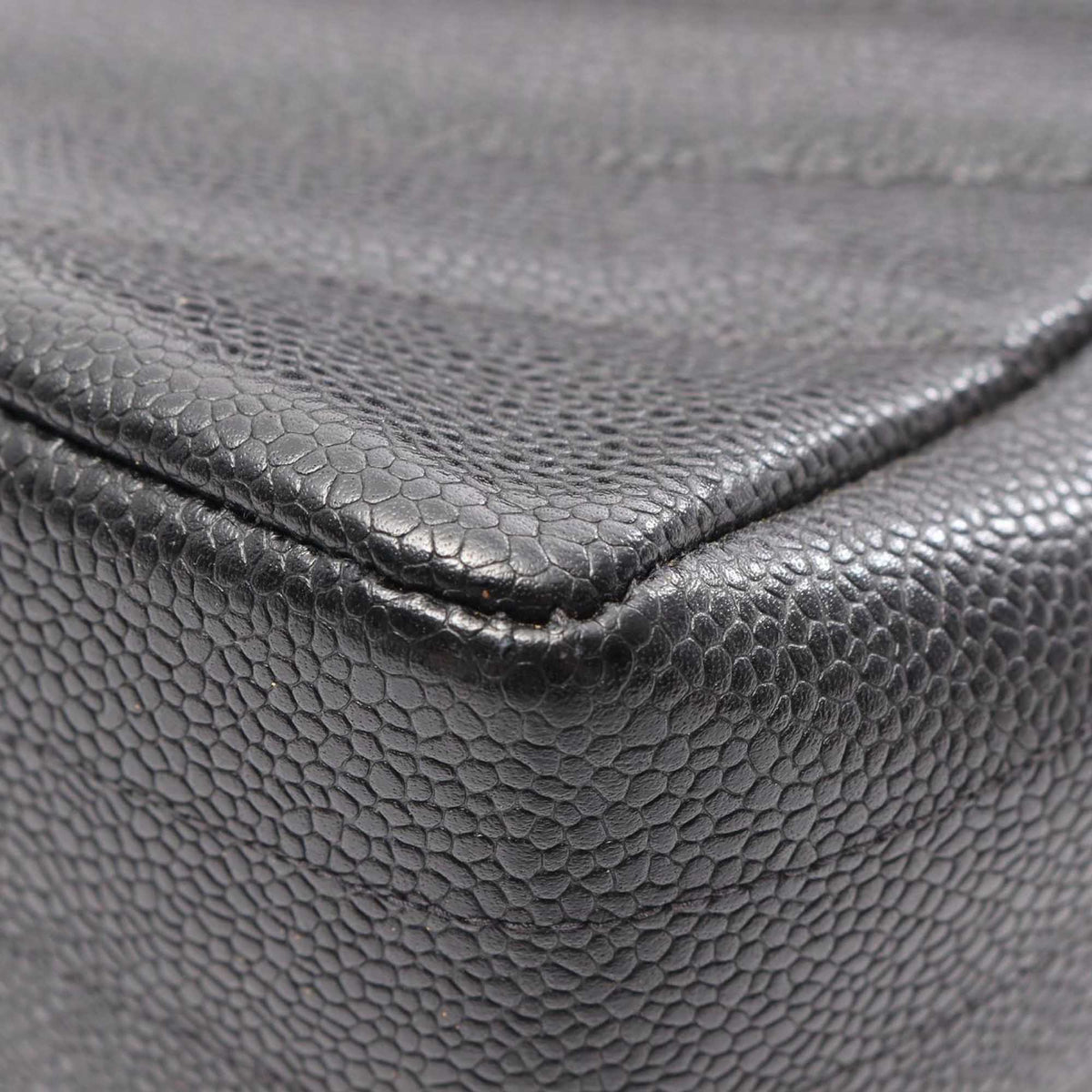 Chanel Jumbo CC Diagonal Quilted Caviar Flap