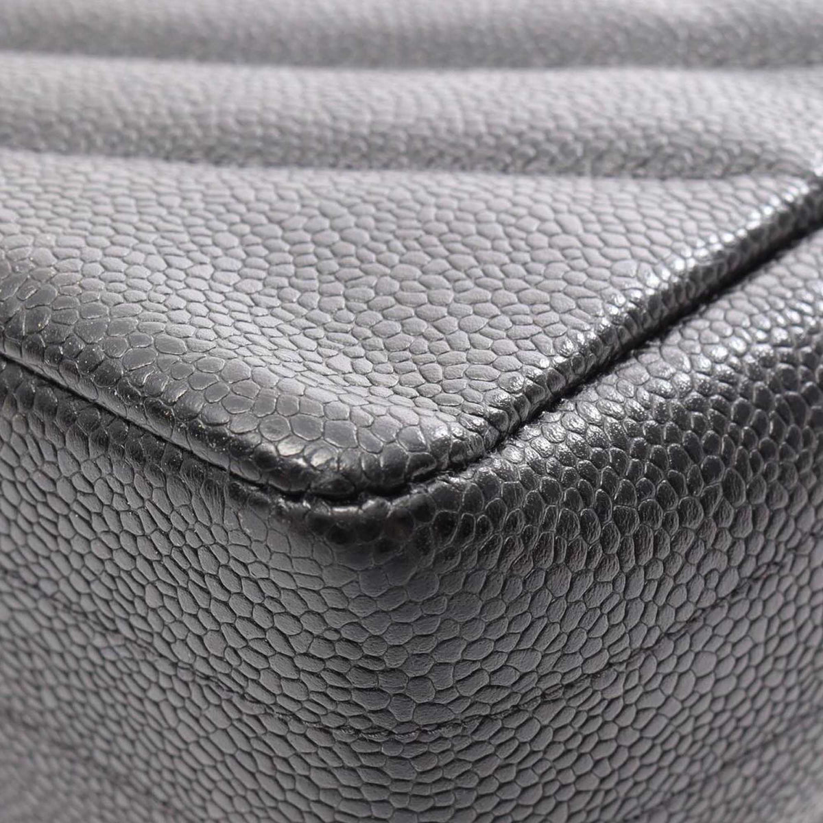 Chanel Jumbo CC Diagonal Quilted Caviar Flap