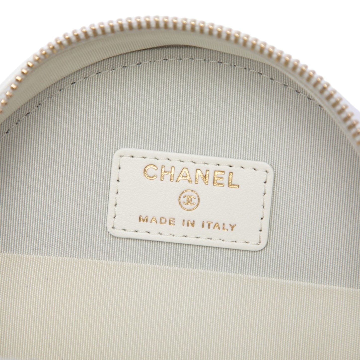 Chanel Quilted Goatskin 19 Round Clutch With Chain