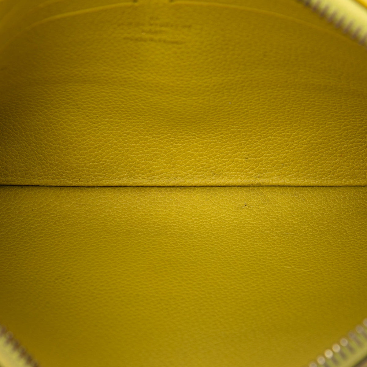 Louis Vuitton Monogram Daily Pouch — Brown