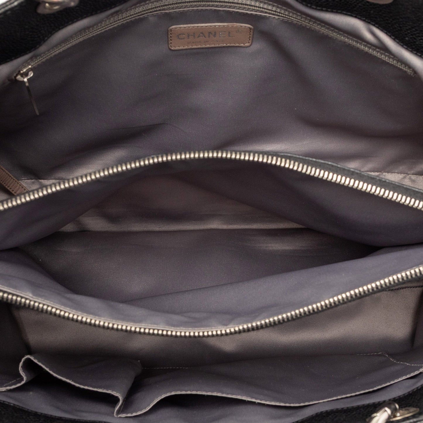 Caviar Grand Shopping Tote XL