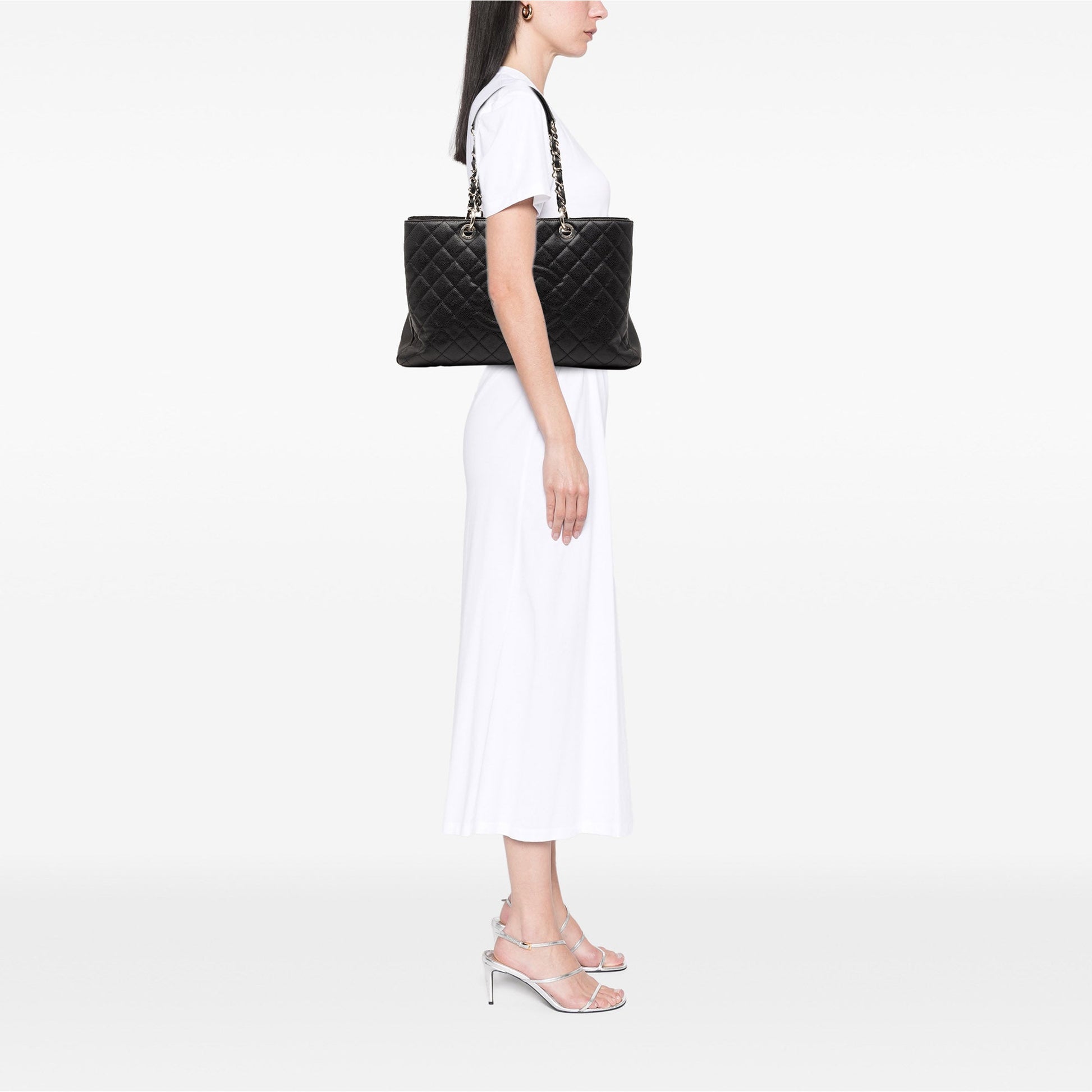 Caviar Grand Shopping Tote XL
