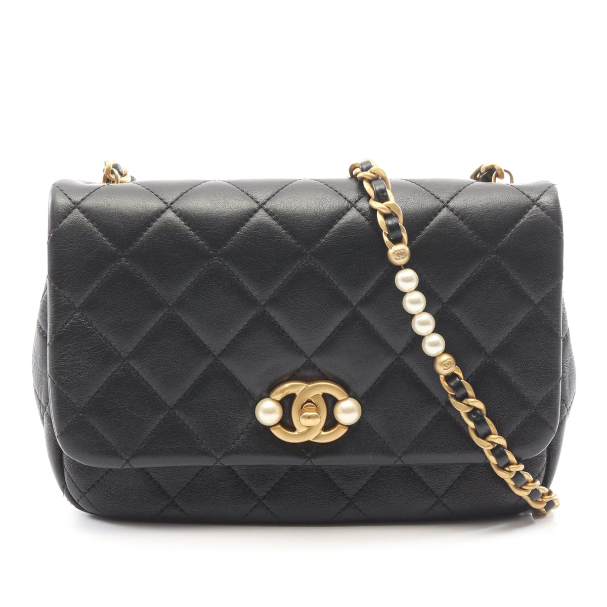 Chanel Quilted Lambskin Pearl Side Flap