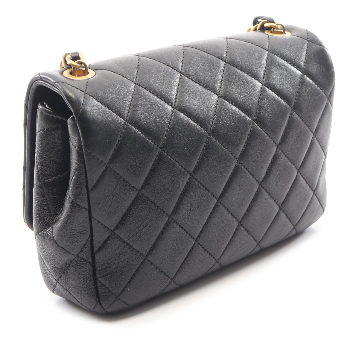Chanel Quilted Lambskin Pearl Side Flap