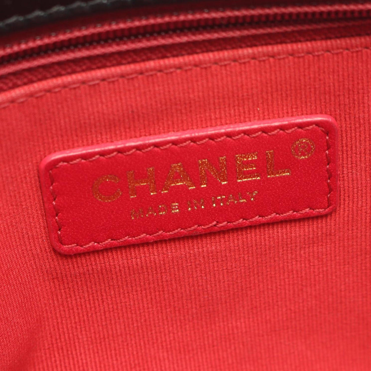 Chanel Quilted Lambskin Pearl Side Flap