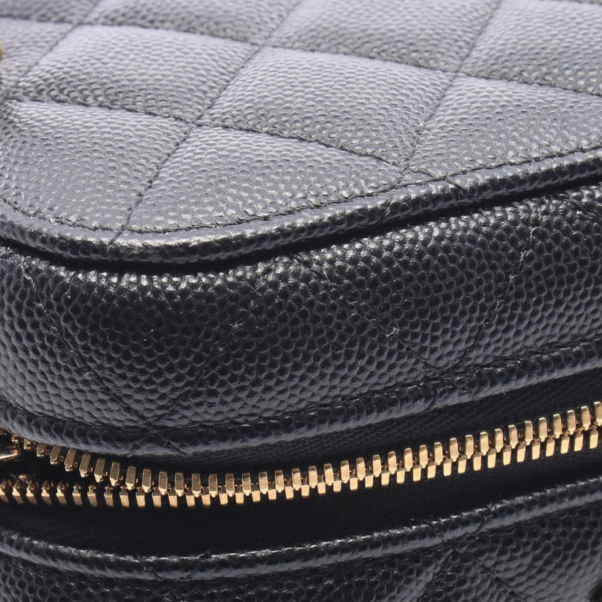 Chanel CC Quilted Caviar Top Handle Vanity Case with Chain