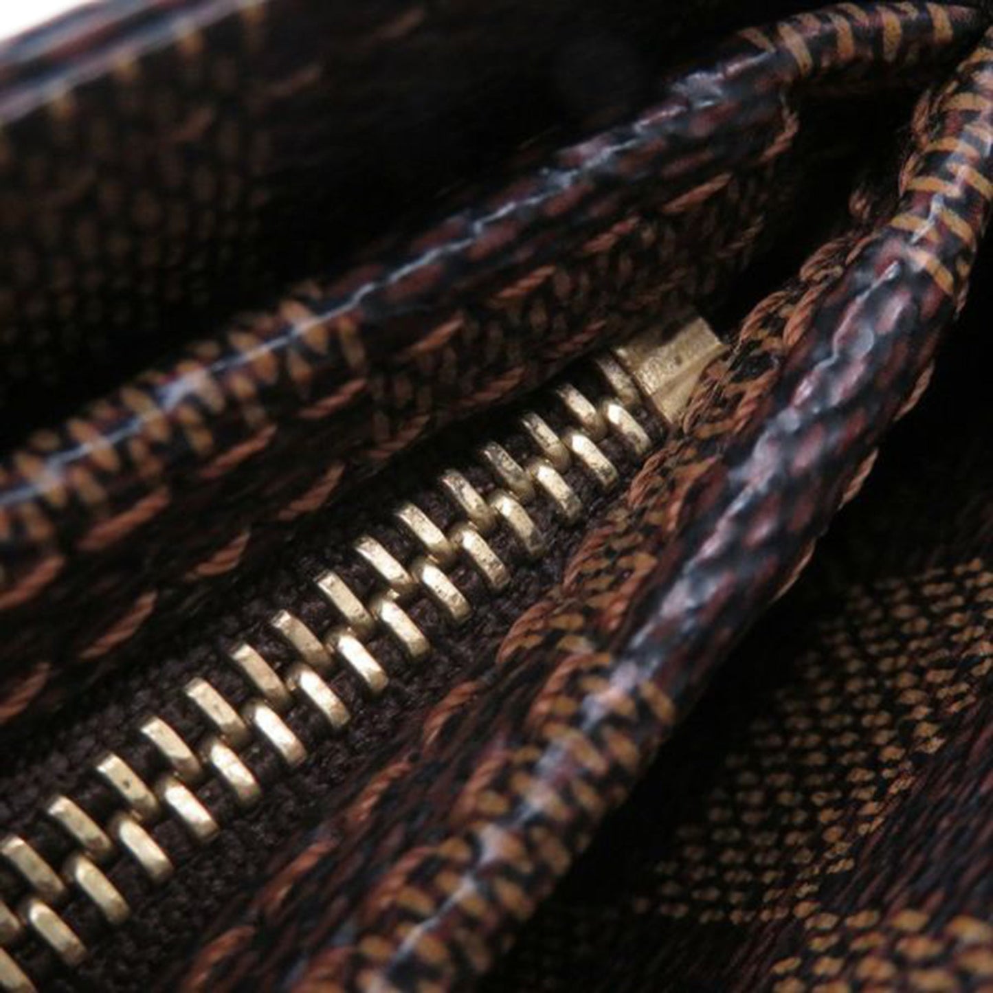 Louis Vuitton Damier Ebene Aubagne