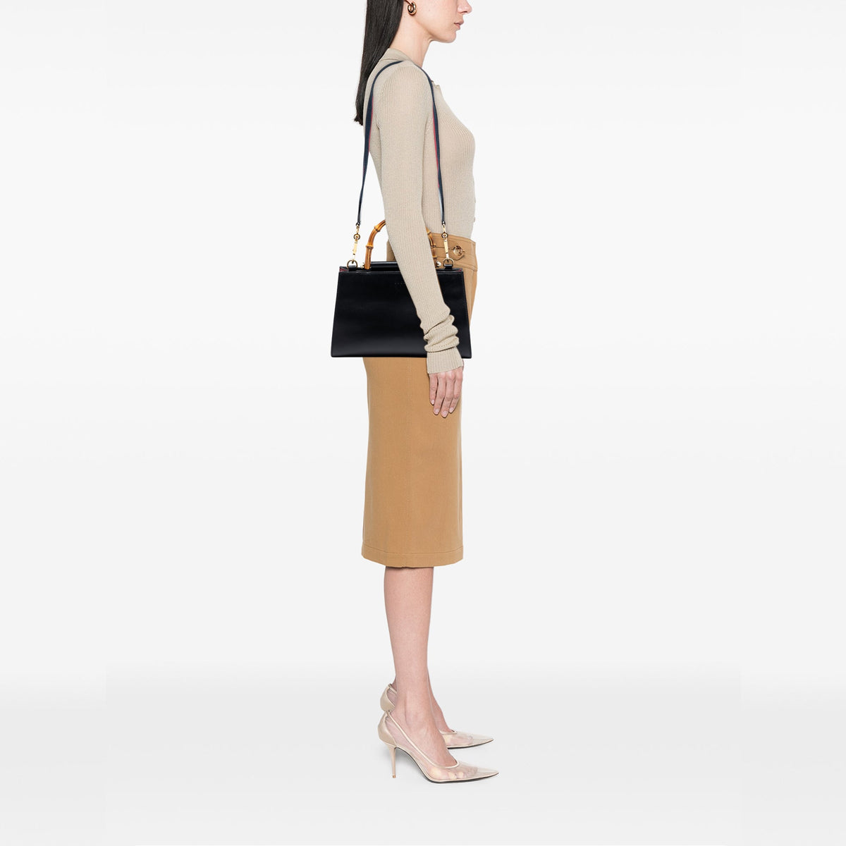 Small Leather Bamboo Nymphaea Web Satchel