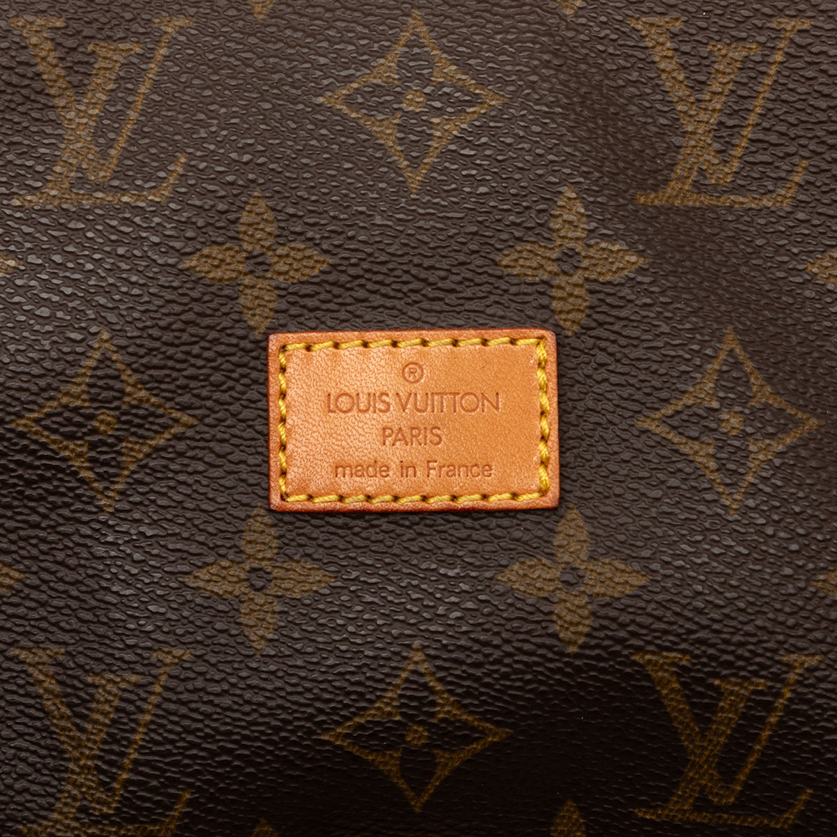 Louis Vuitton Monogram Saumur 25