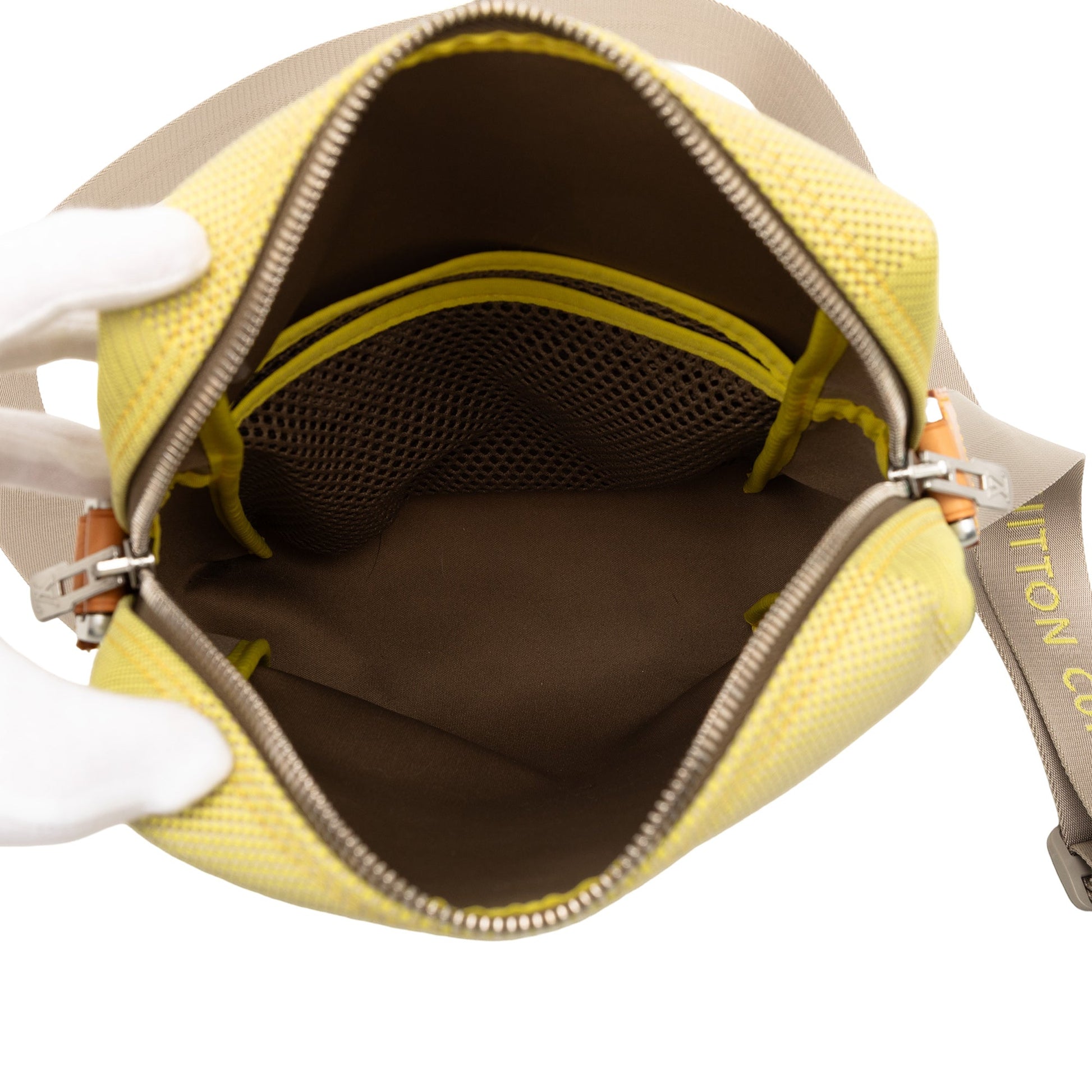 Louis Vuitton 2003 Damier Geant Weatherly Americas Cup