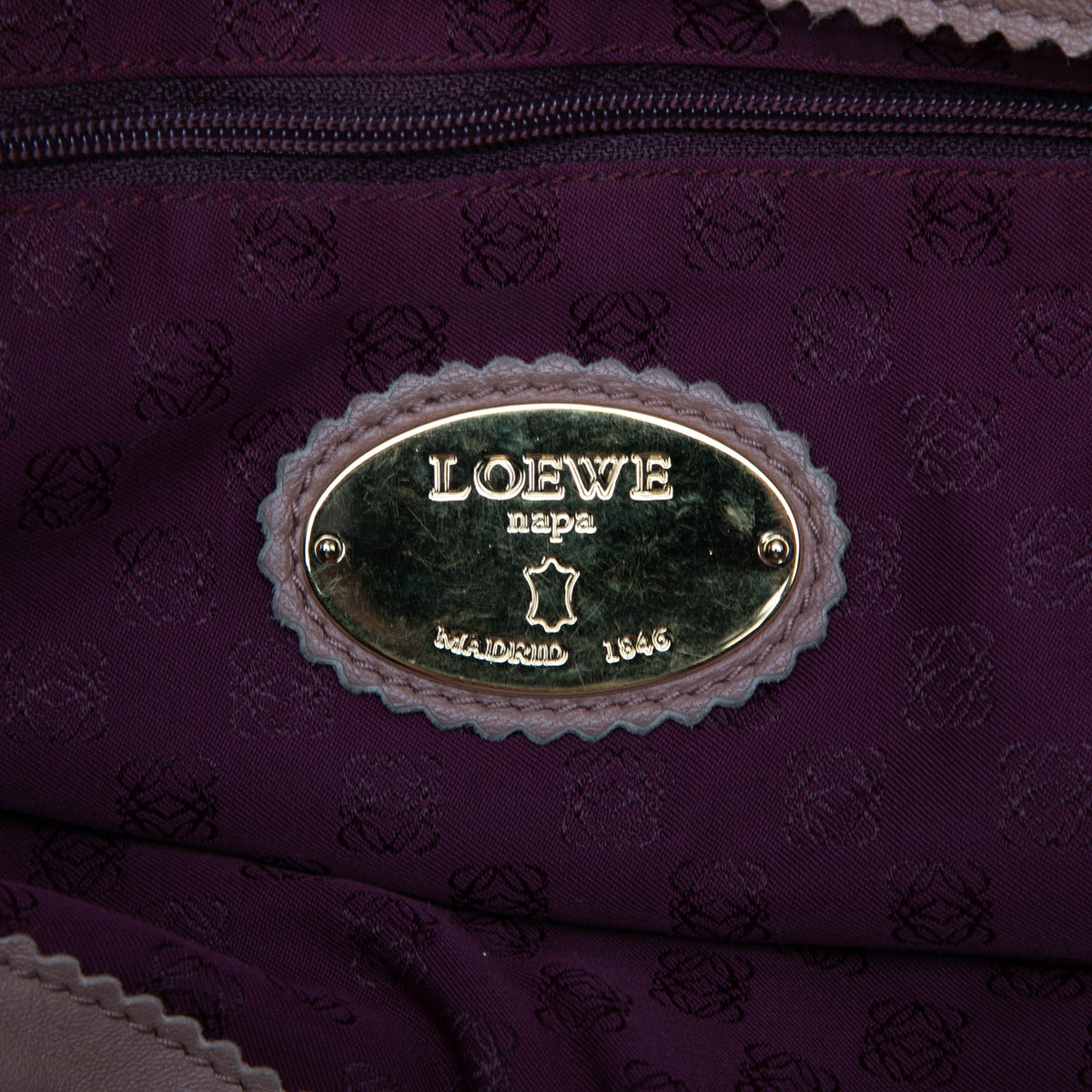 LOEWE Leather Anagram Tote — Pink