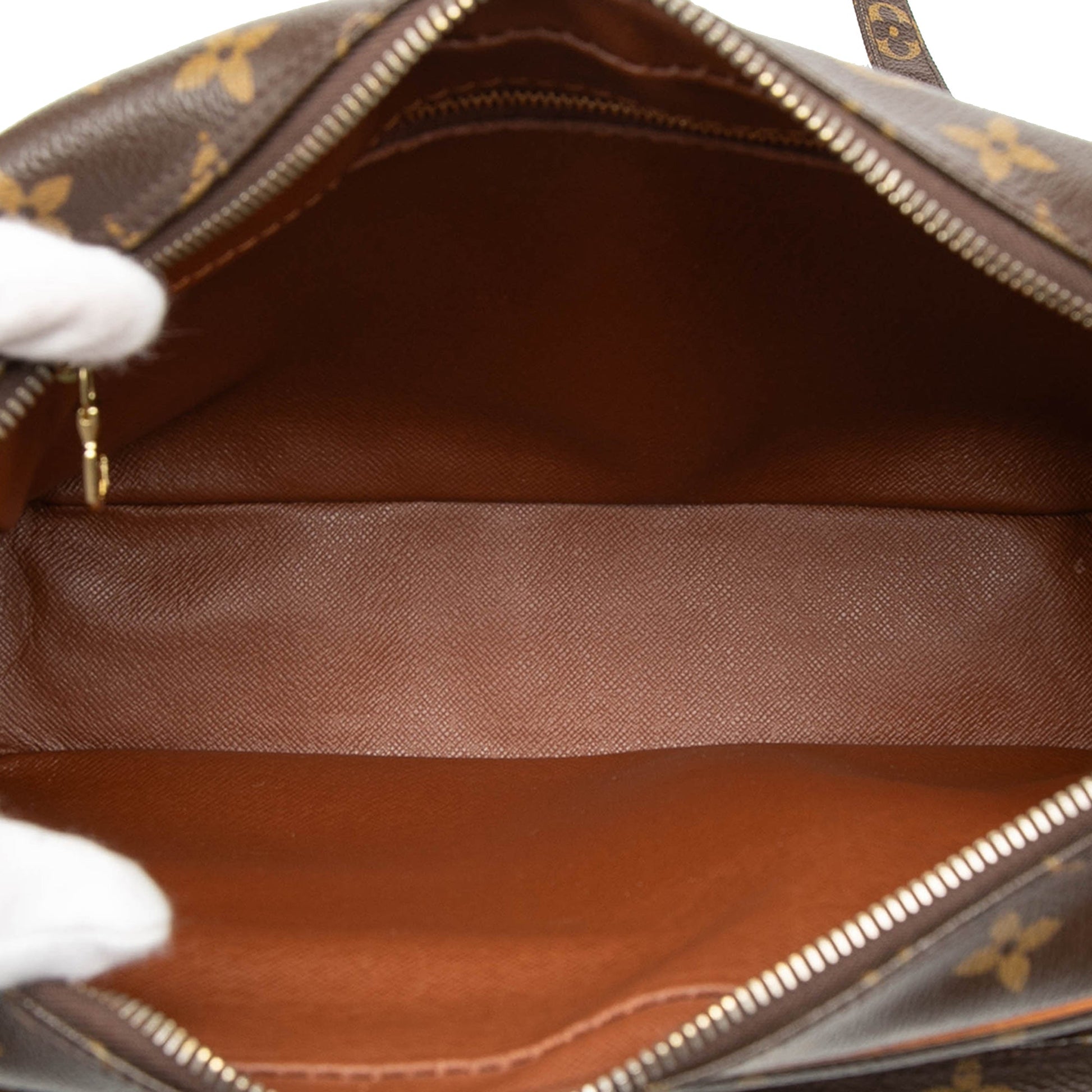 Louis Vuitton Monogram Nil Crossbody