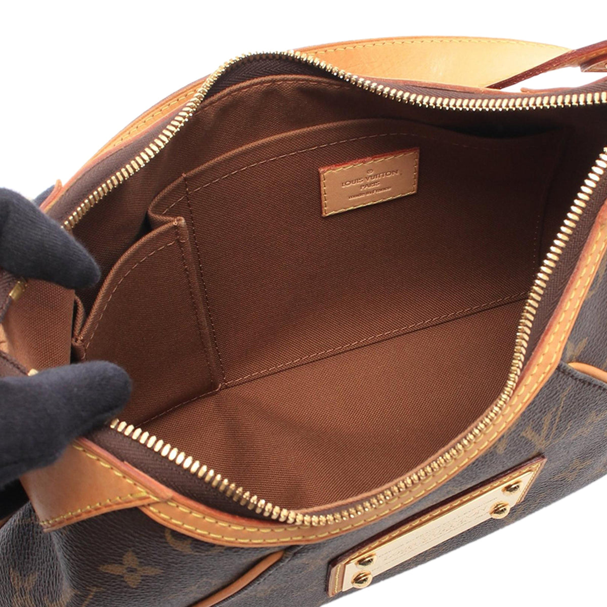Louis Vuitton Monogram Thames PM