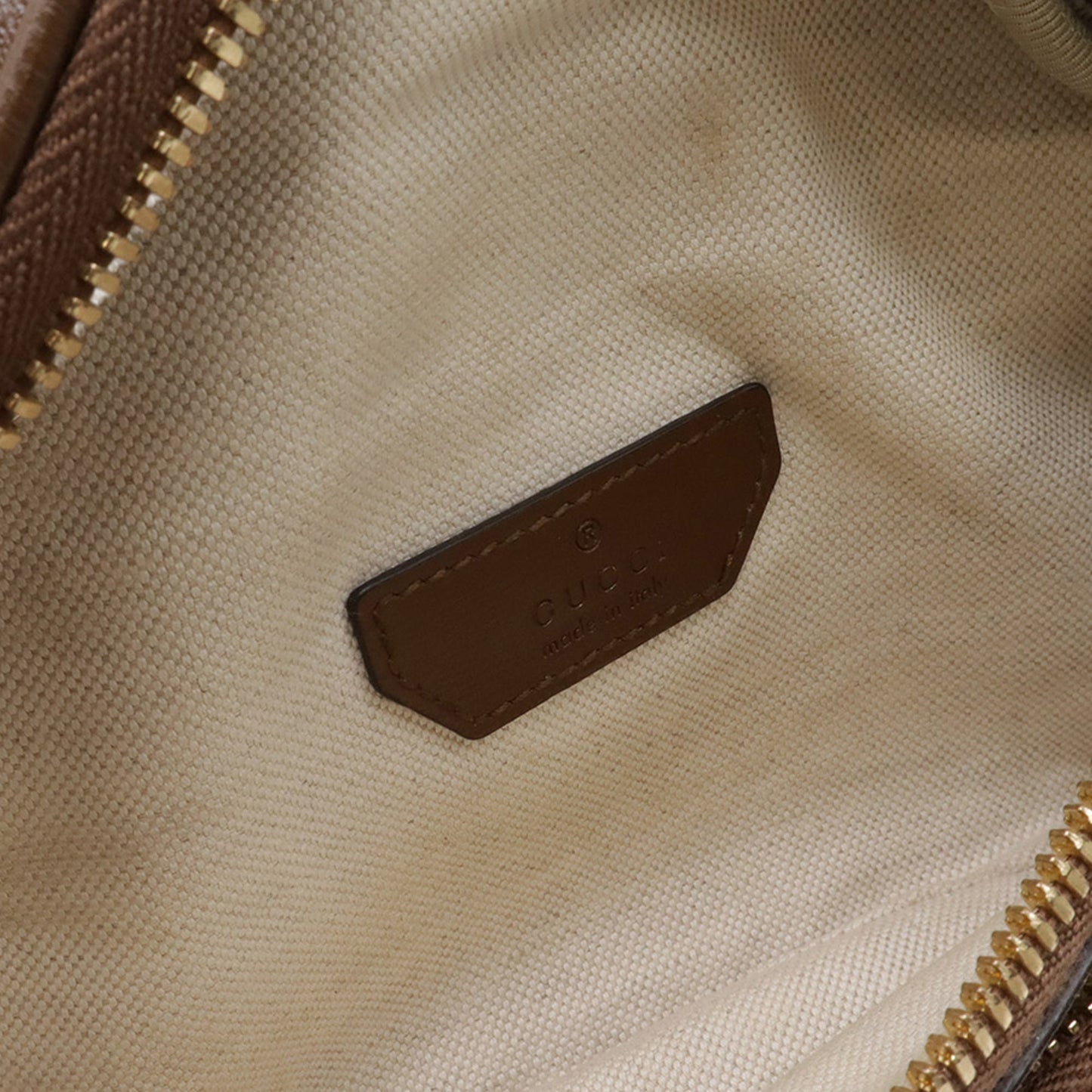 Gucci GG Supreme Interlocking G Belt Bag