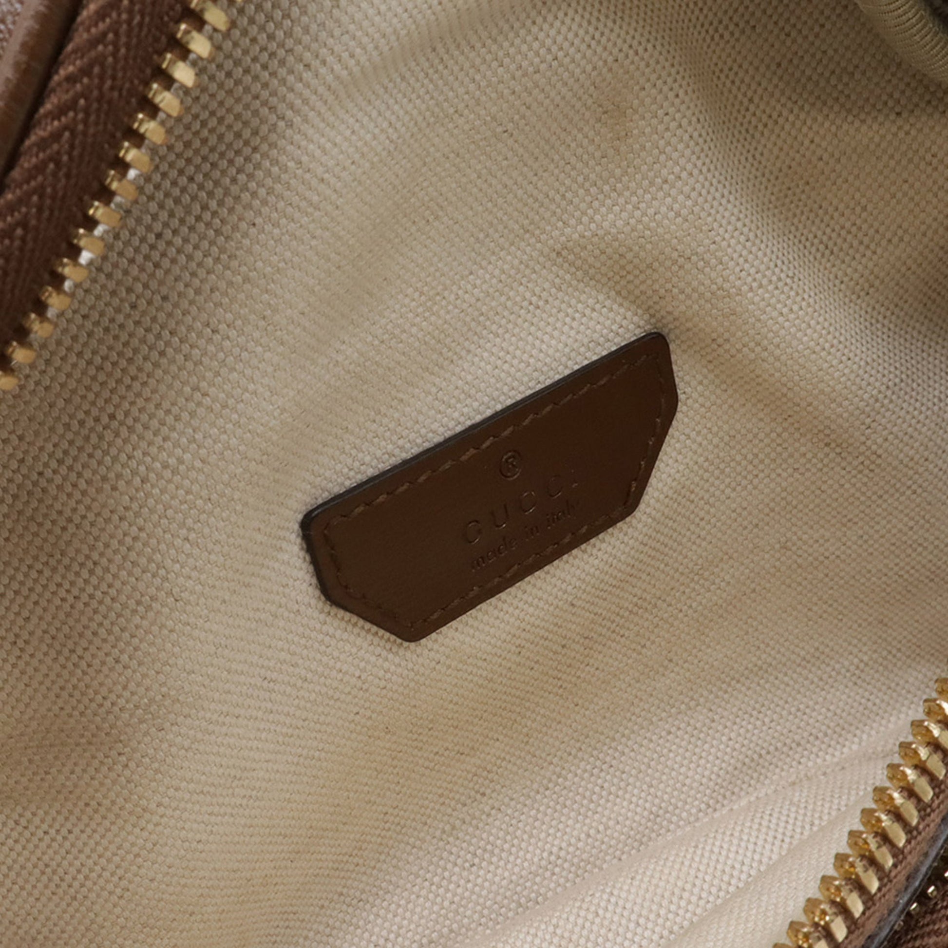 Gucci GG Supreme Interlocking G Belt Bag