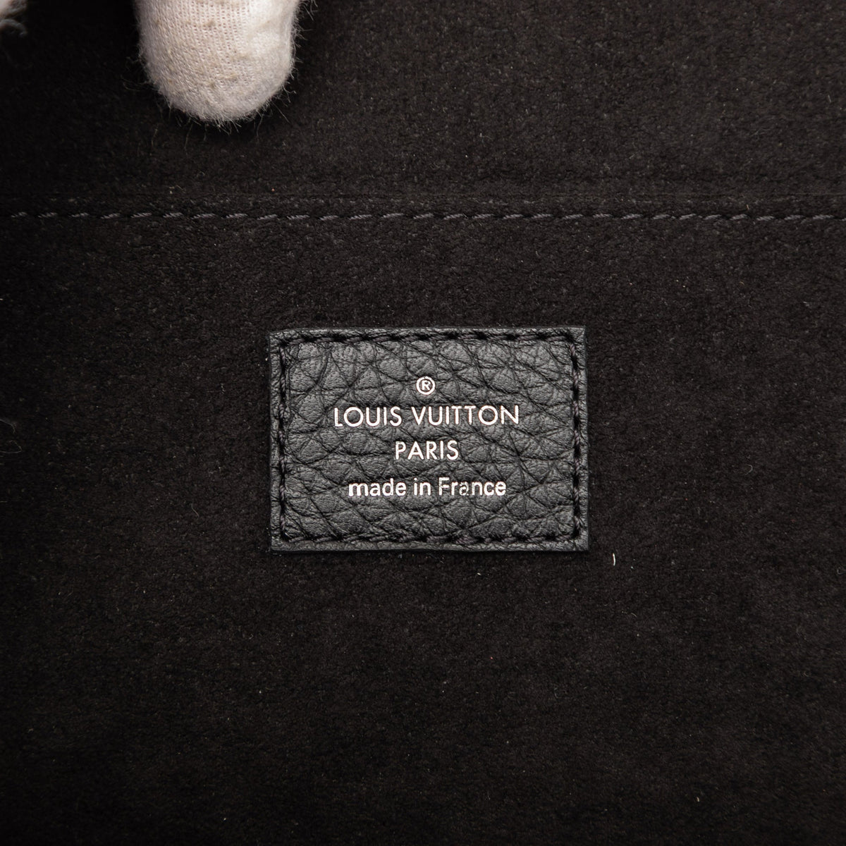 Louis Vuitton Taurillon Initials Circle Pochette Jour GM
