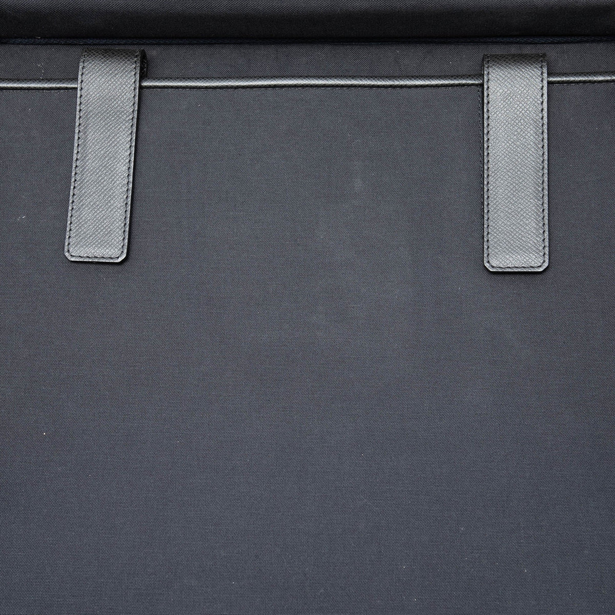 Louis Vuitton Taiga Porte Ordinateur Odessa