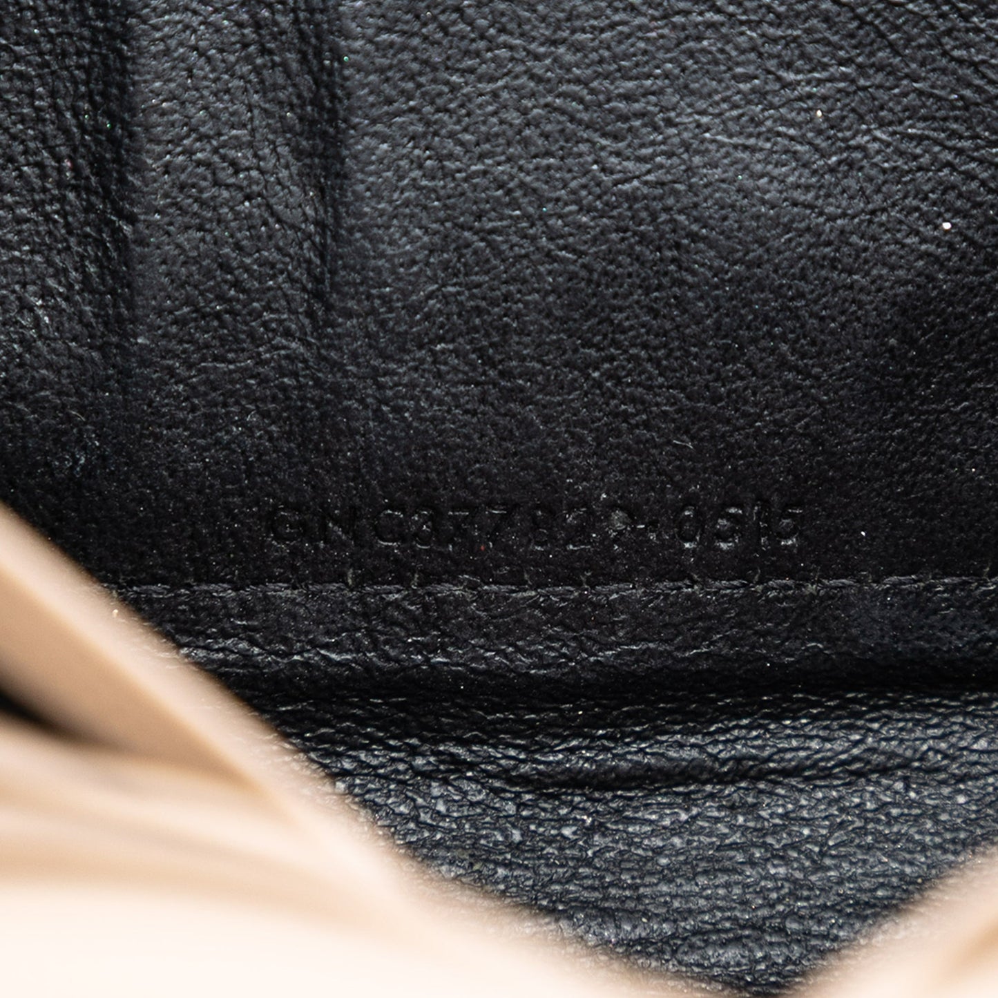 Saint Laurent Grain De Poudre Monogram Kate Wallet On Chain