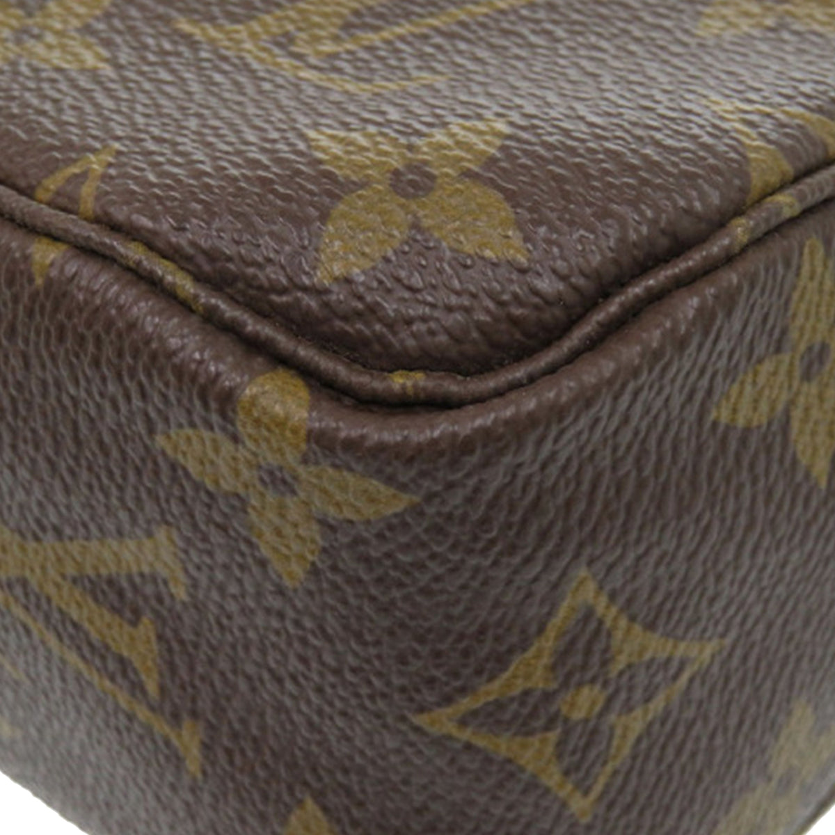 Louis Vuitton Monogram Trousse Toilette 23