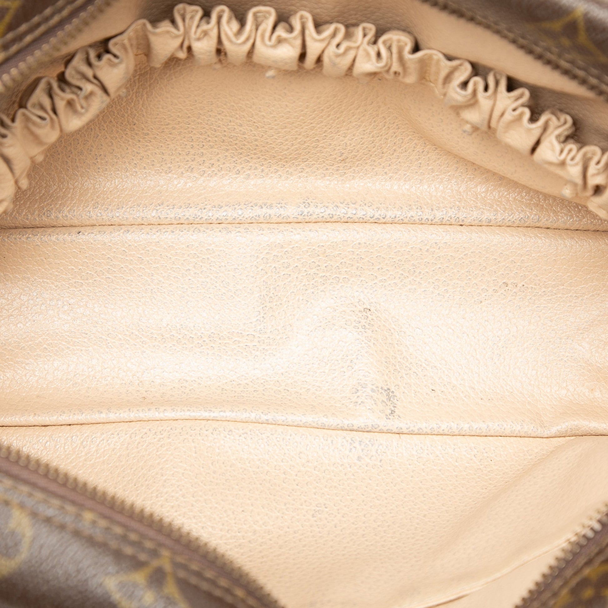 Louis Vuitton Monogram Trousse Toilette 28