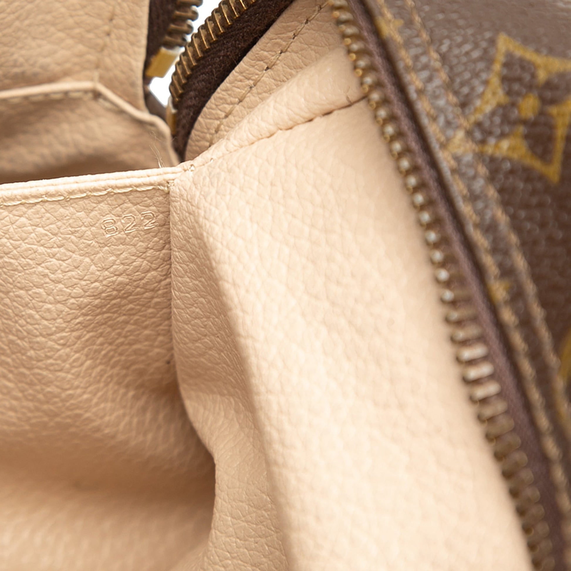 Louis Vuitton Monogram Trousse Toilette 28