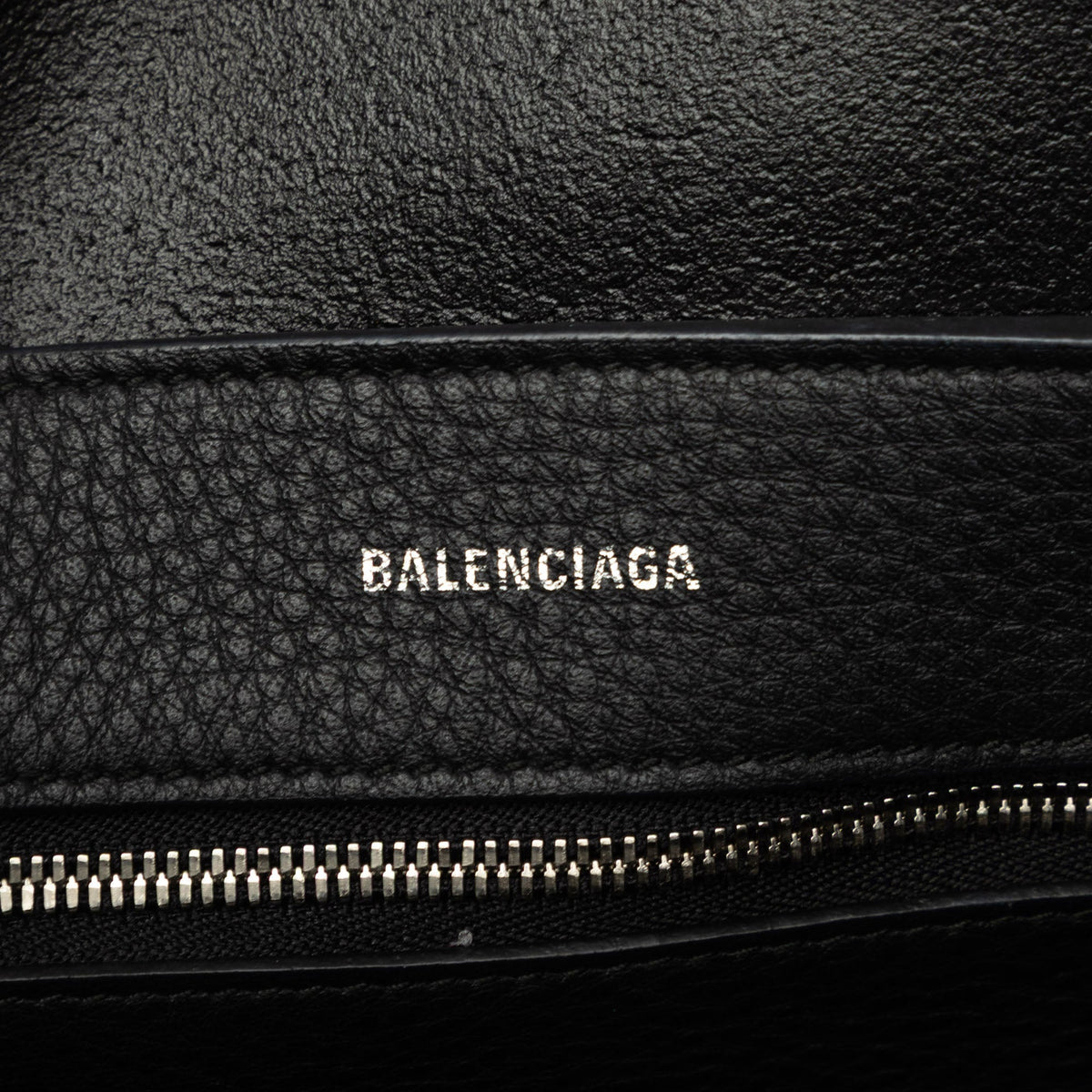 Balenciaga Leather Everyday Tote XS — Blue