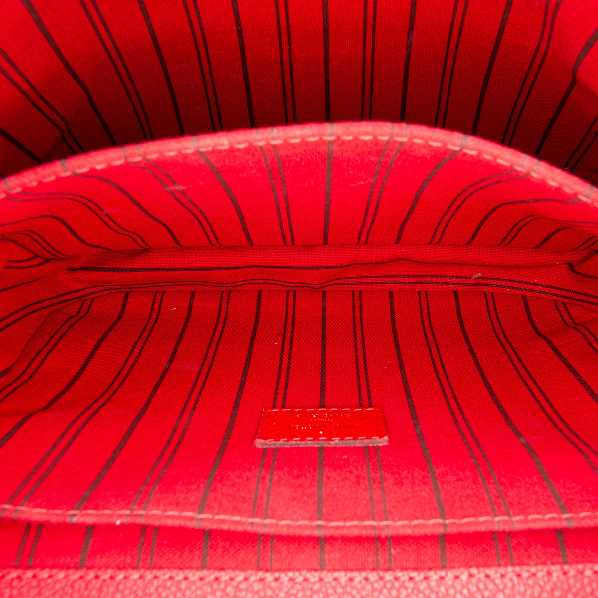 Louis Vuitton Monogram Empreinte Pochette Metis — Red