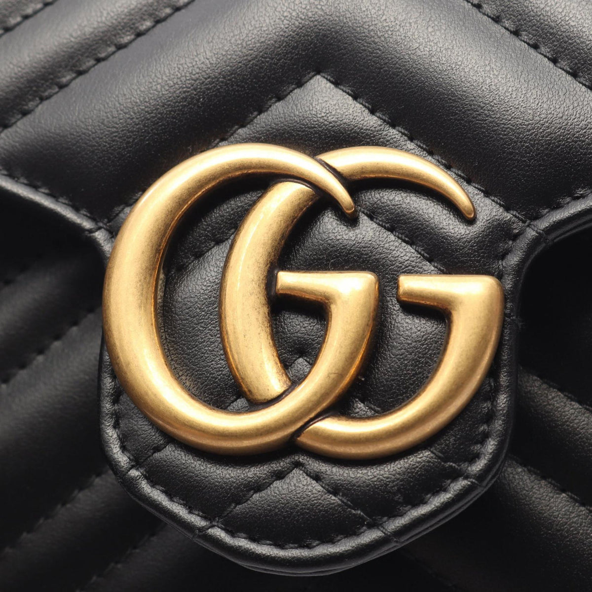 Gucci GG Marmont Wallet on Chain — Black