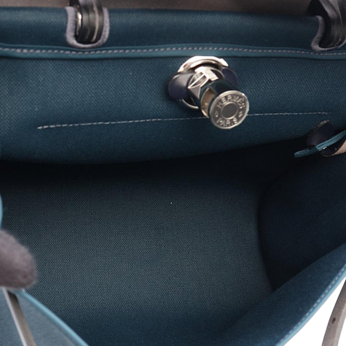 Hermès Toile Herbag Zip 31 — Green