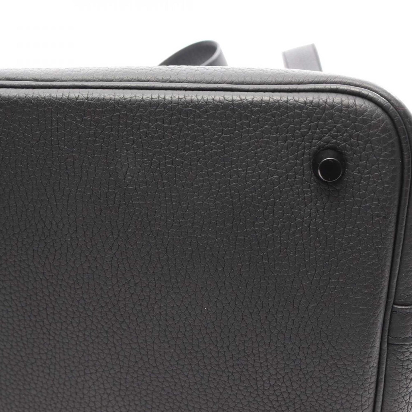 Hermès Clemence Picotin Lock 22
