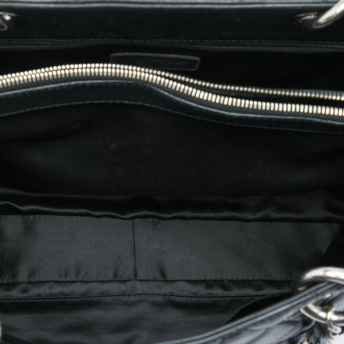 Chanel Caviar Grand Shopping Tote — Black