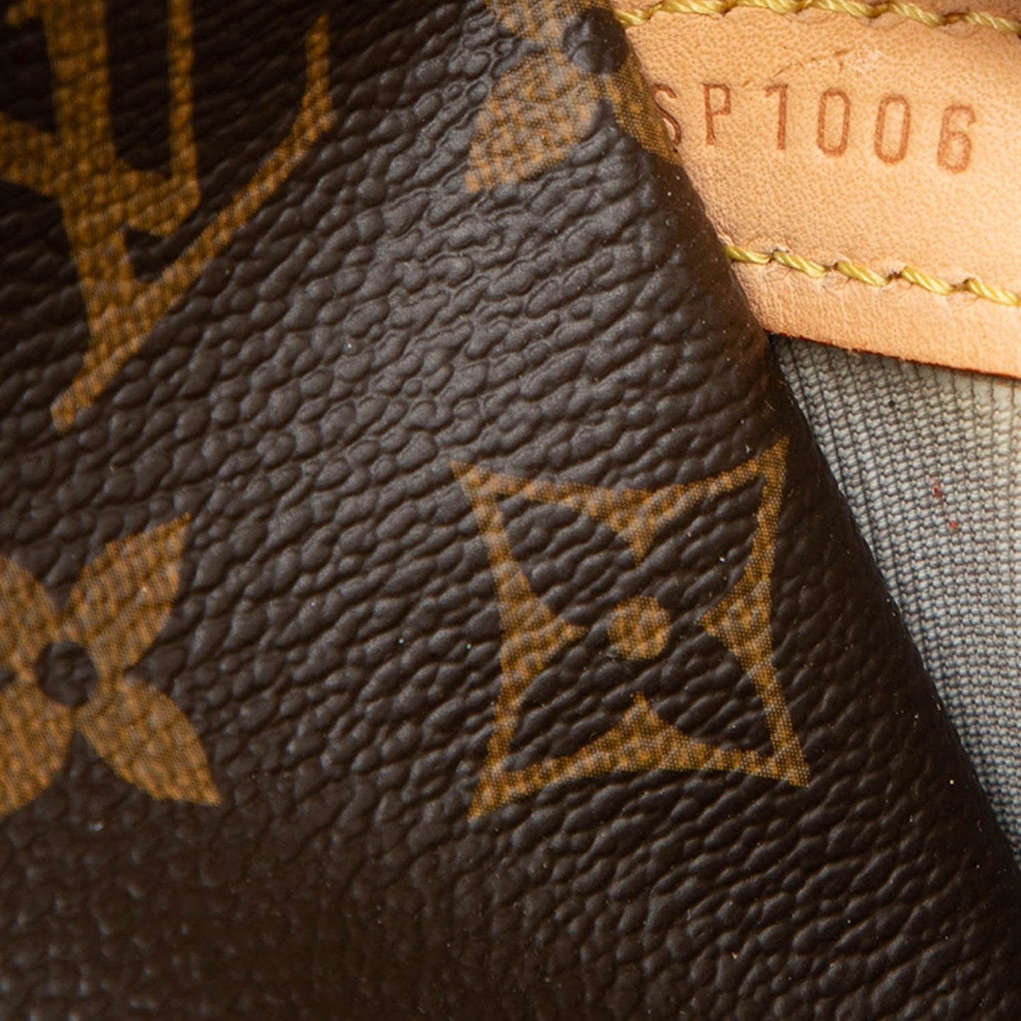 Louis Vuitton Monogram Reporter GM