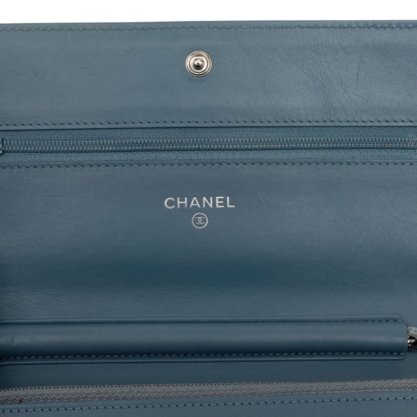 Chanel CC Caviar Wallet On Chain