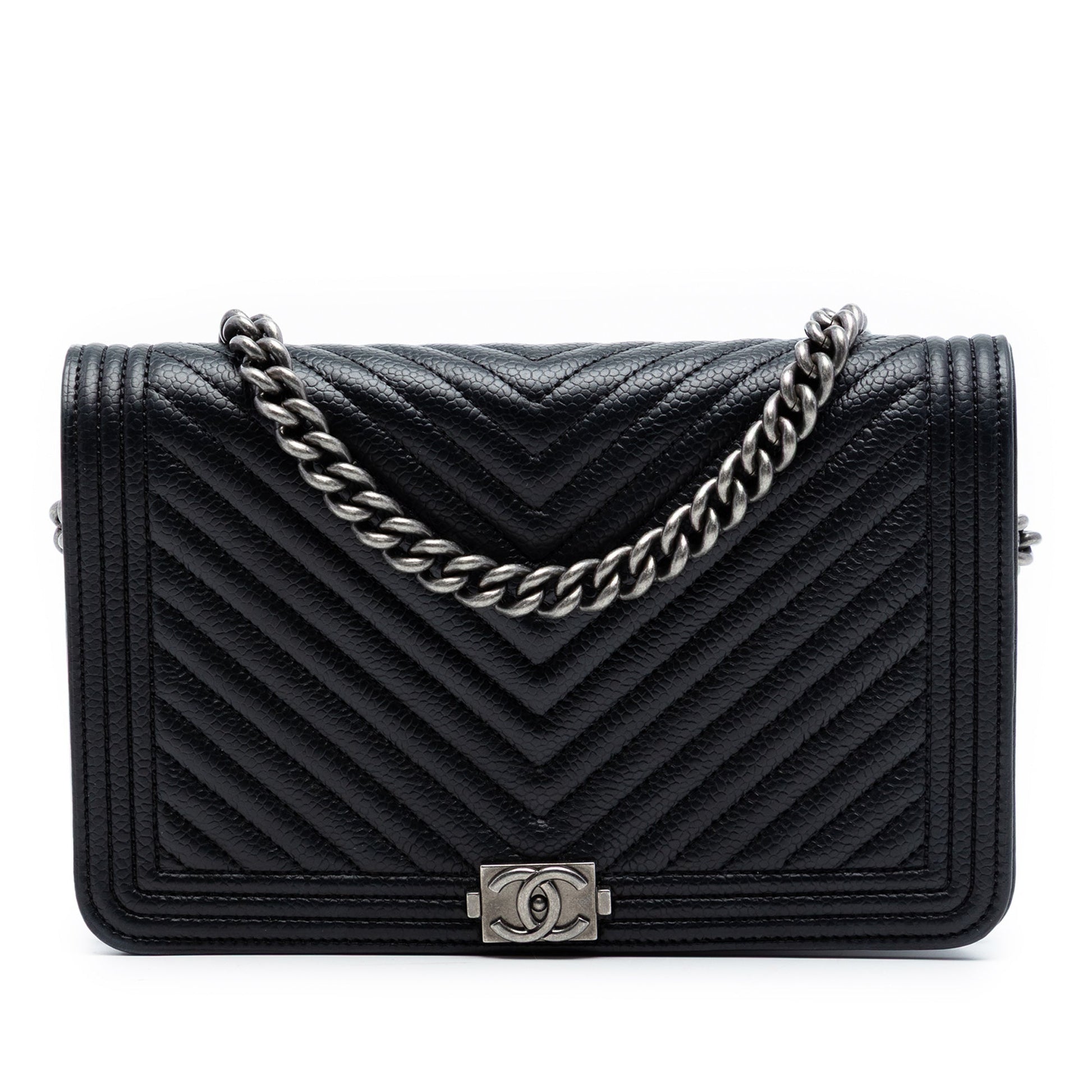 Chevron Caviar Boy Wallet On Chain