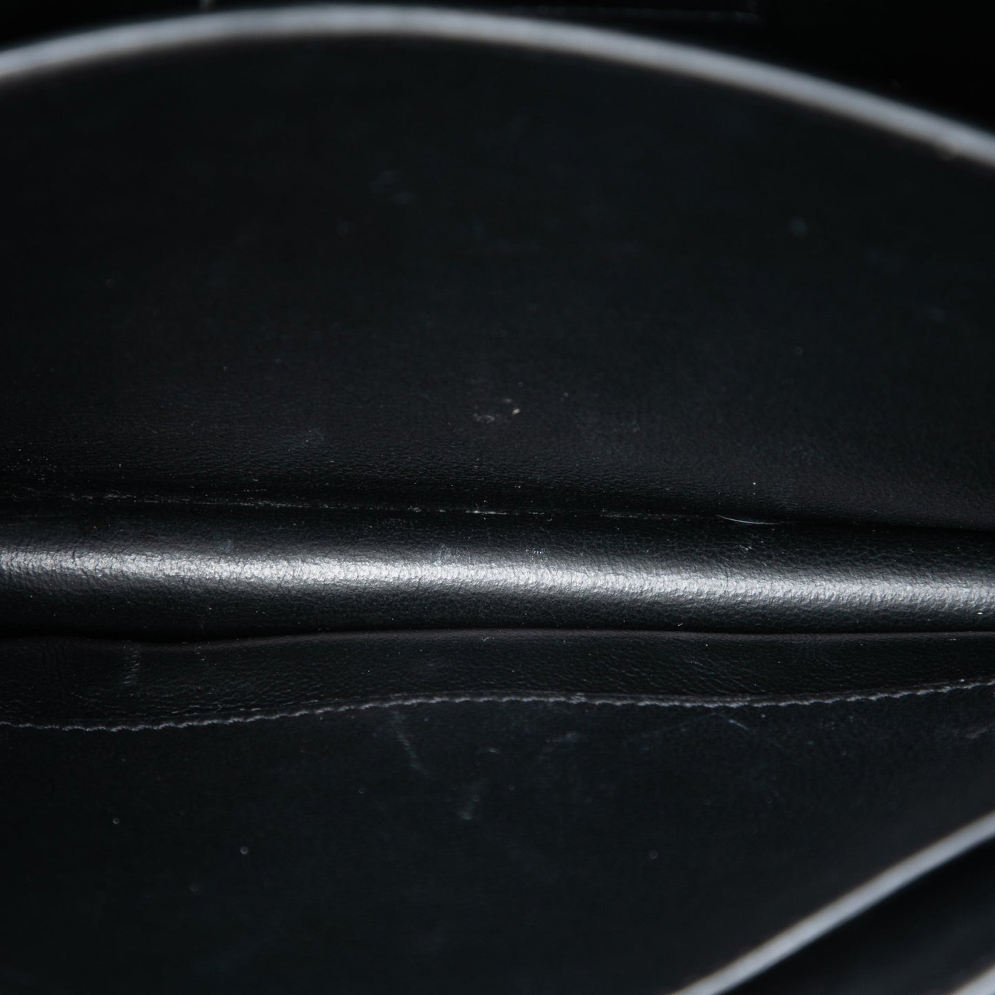 Saint Laurent Smooth Calfskin Monogram Cassandra Clasp Bag