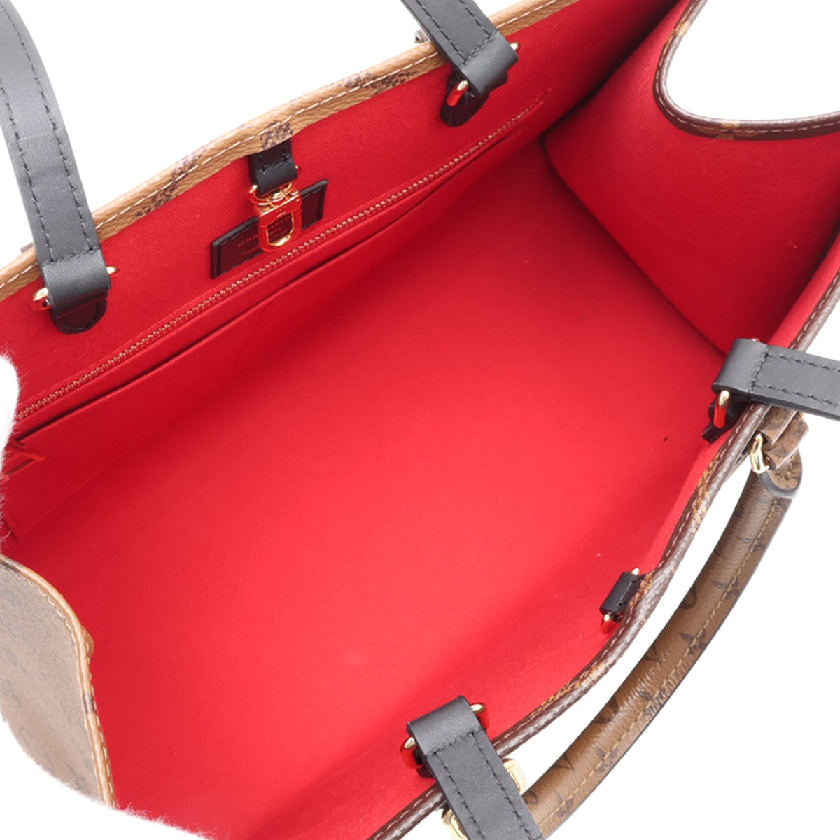 Louis Vuitton Monogram Reverse Giant OnTheGo MM